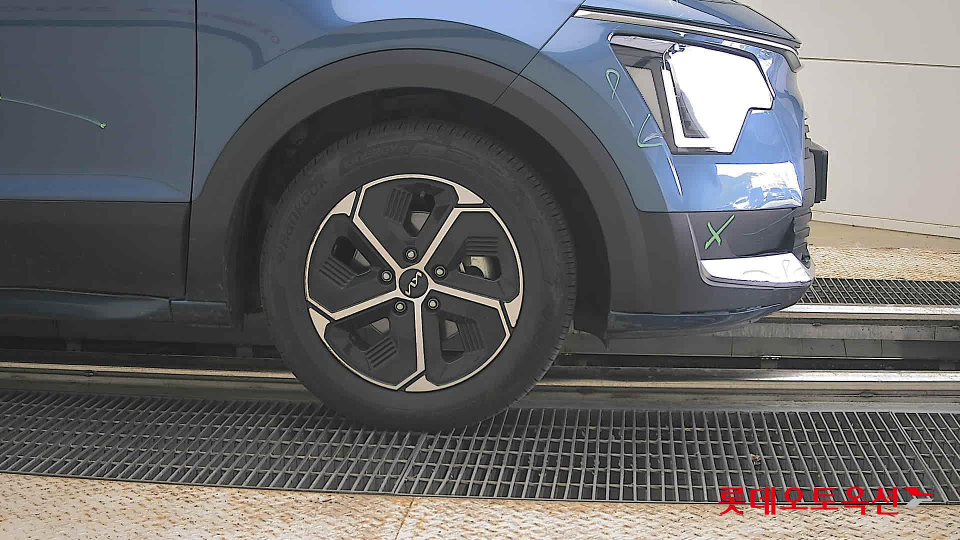 2023 - kia niro