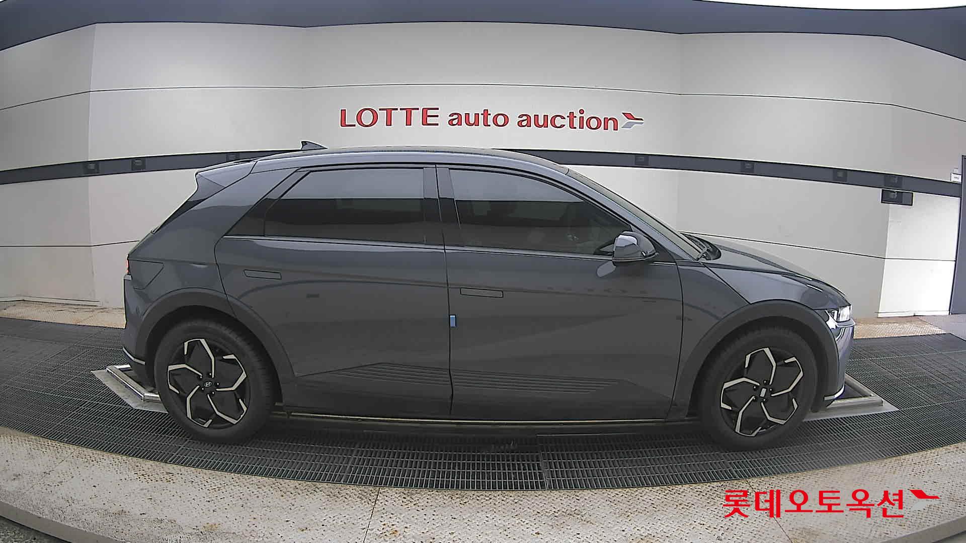 2023 - hyundai ioniq