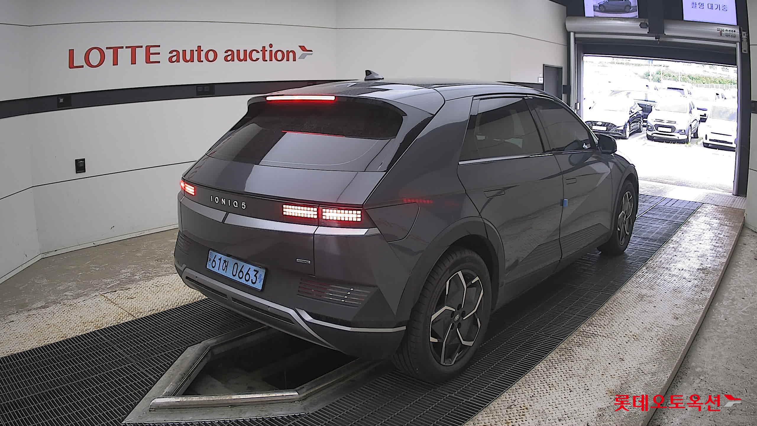 2023 - hyundai ioniq