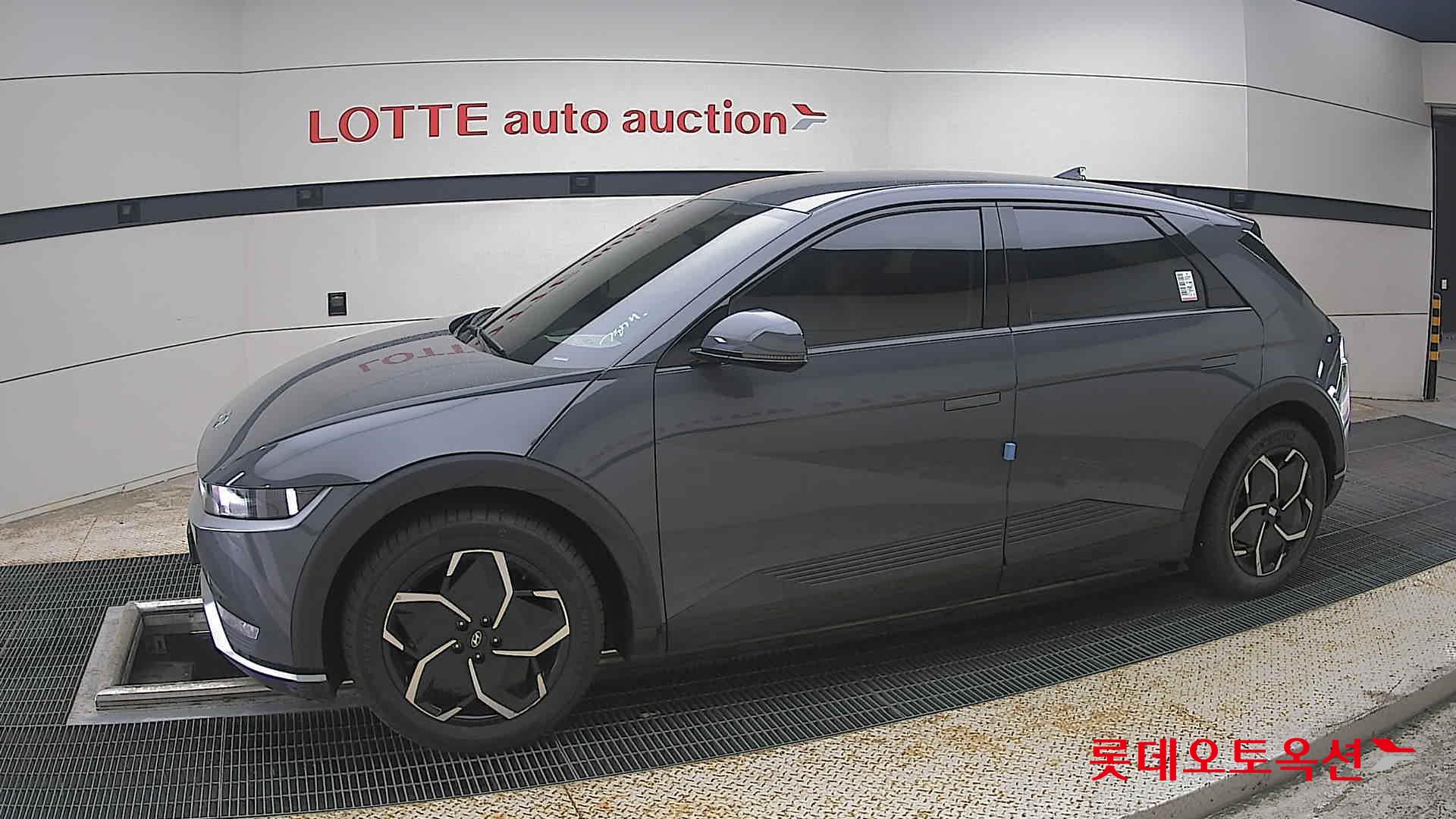 2023 - hyundai ioniq