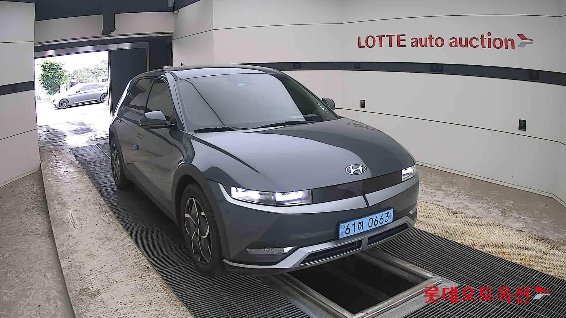2023 - hyundai ioniq