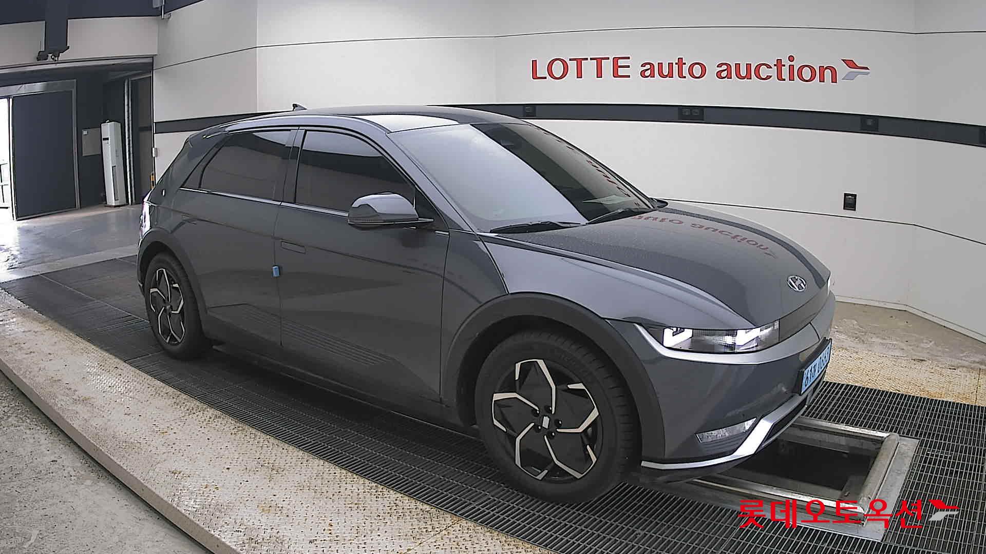 2023 - hyundai ioniq