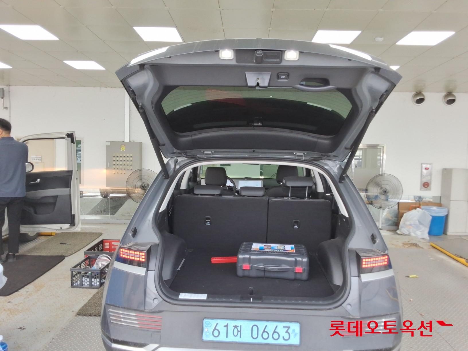 2023 - hyundai ioniq