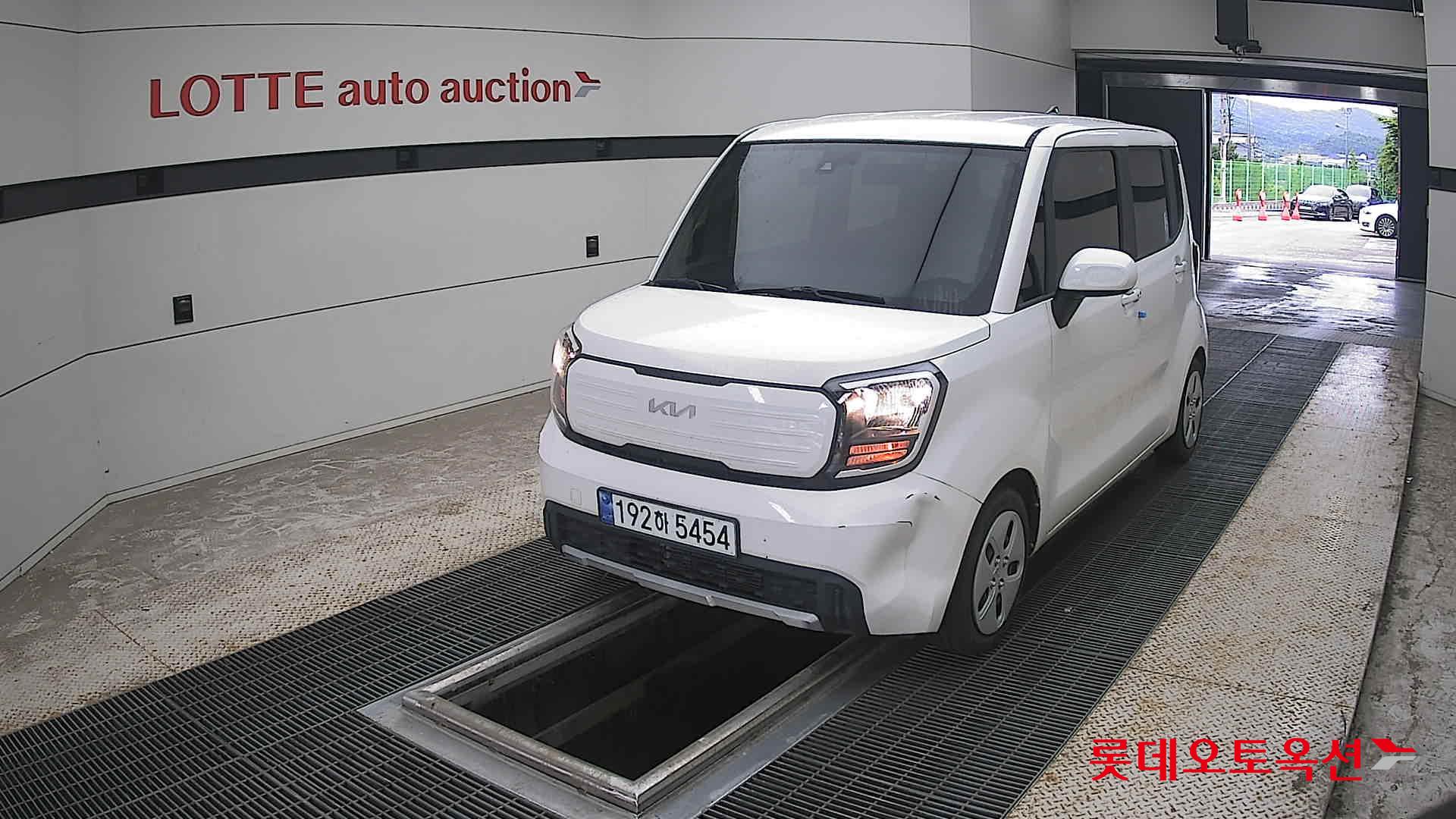 2023 - kia ray