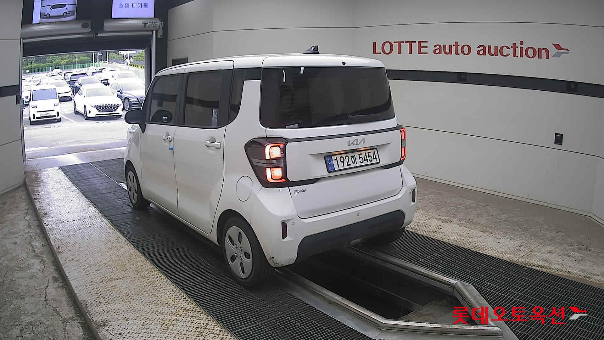 2023 - kia ray