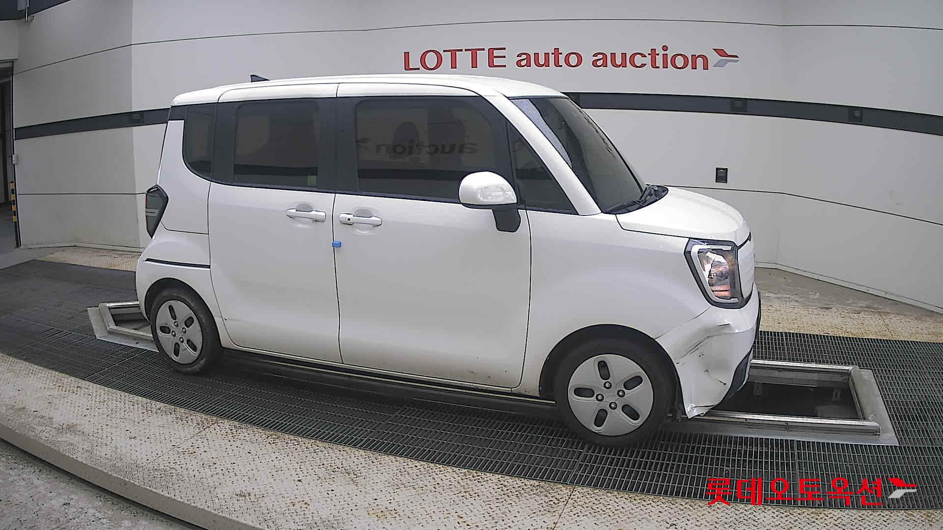 2023 - kia ray