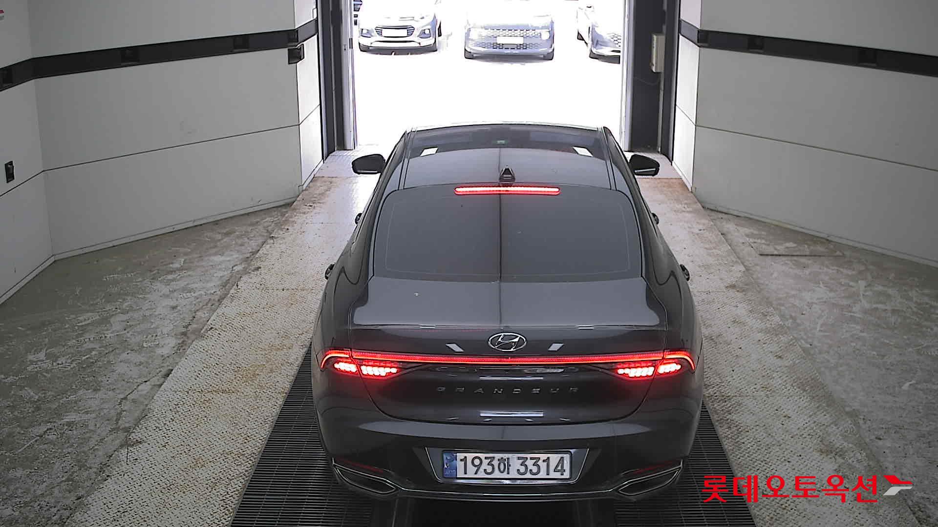 2022 - hyundai grandeur