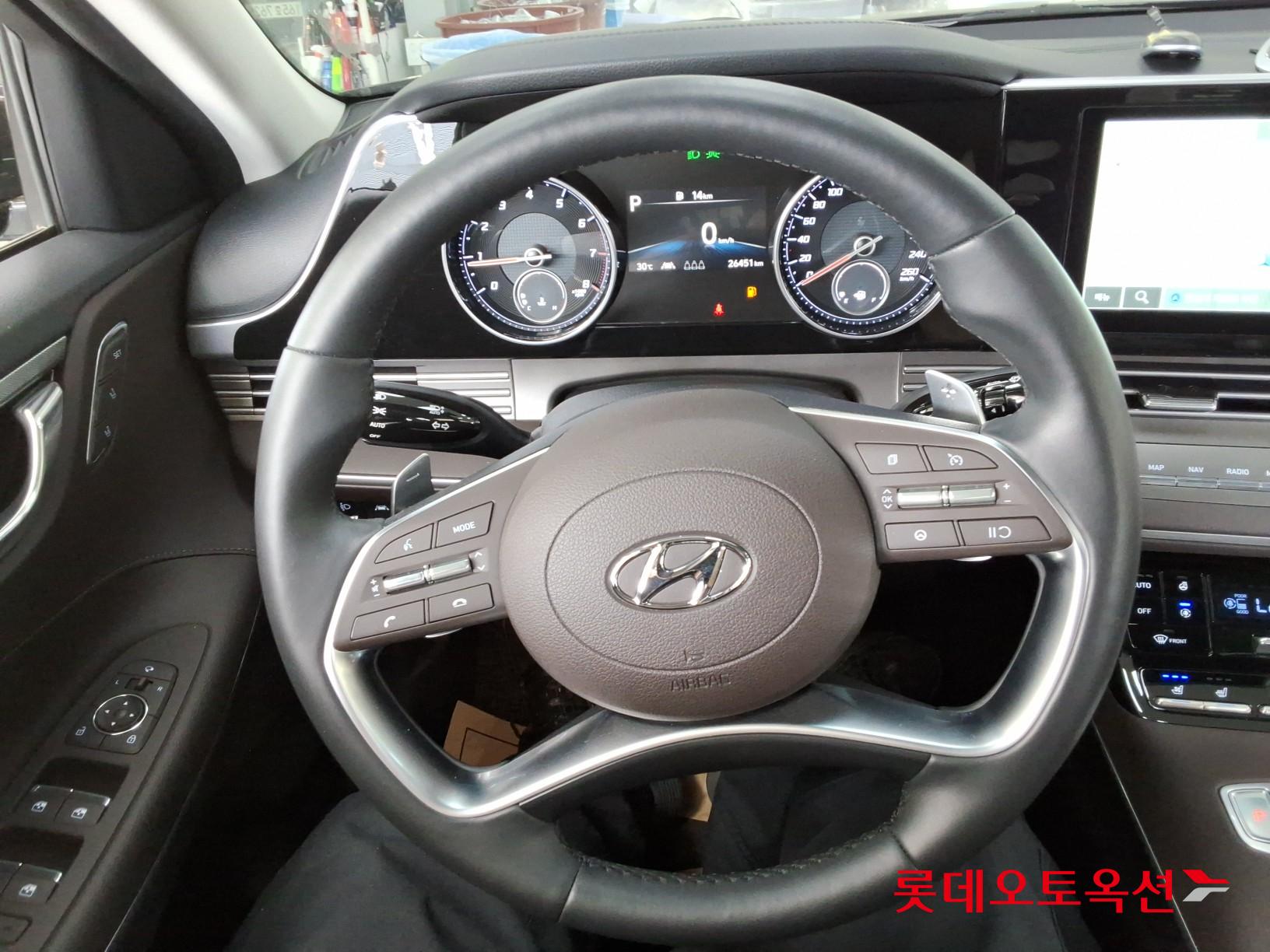 2022 - hyundai grandeur