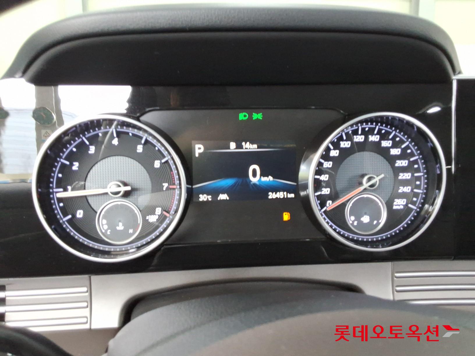 2022 - hyundai grandeur
