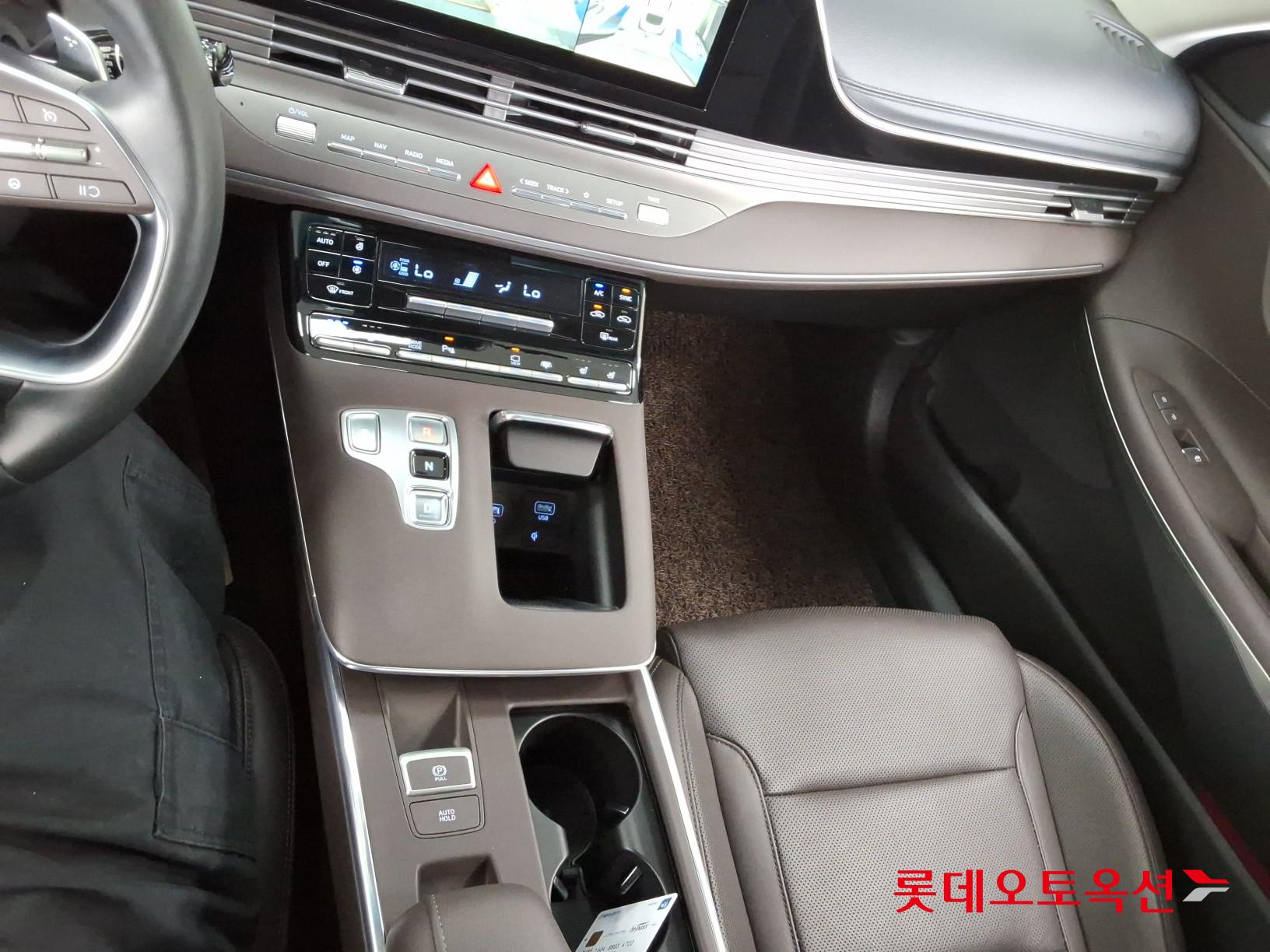 2022 - hyundai grandeur