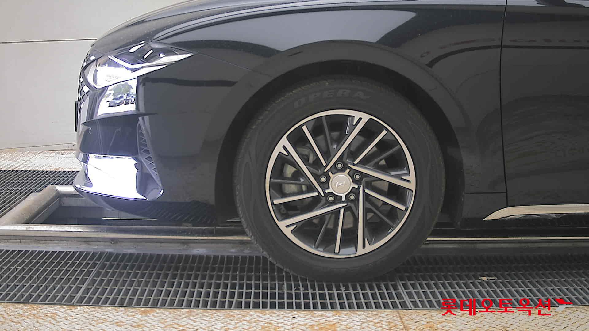 2022 - hyundai grandeur