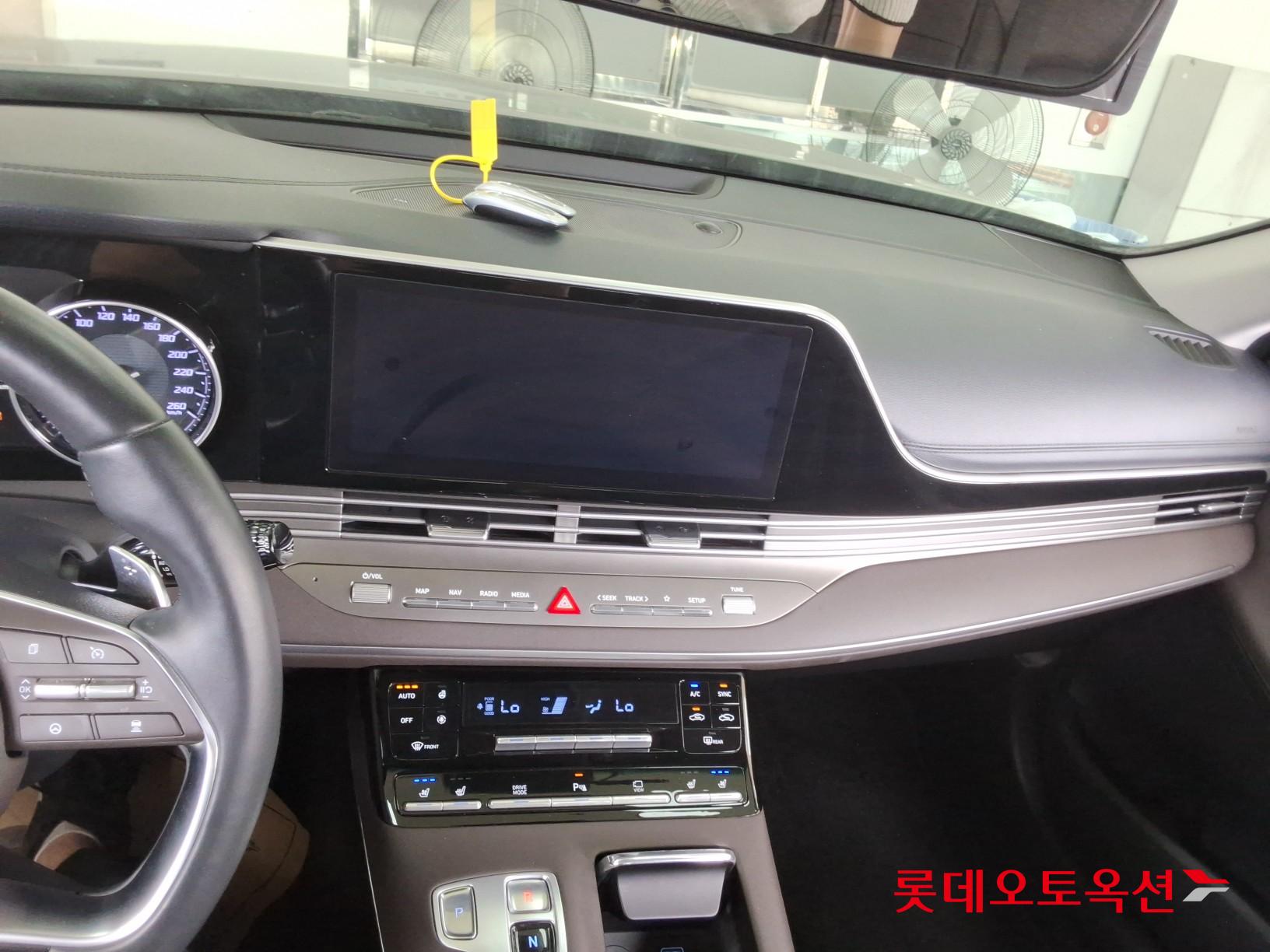 2022 - hyundai grandeur