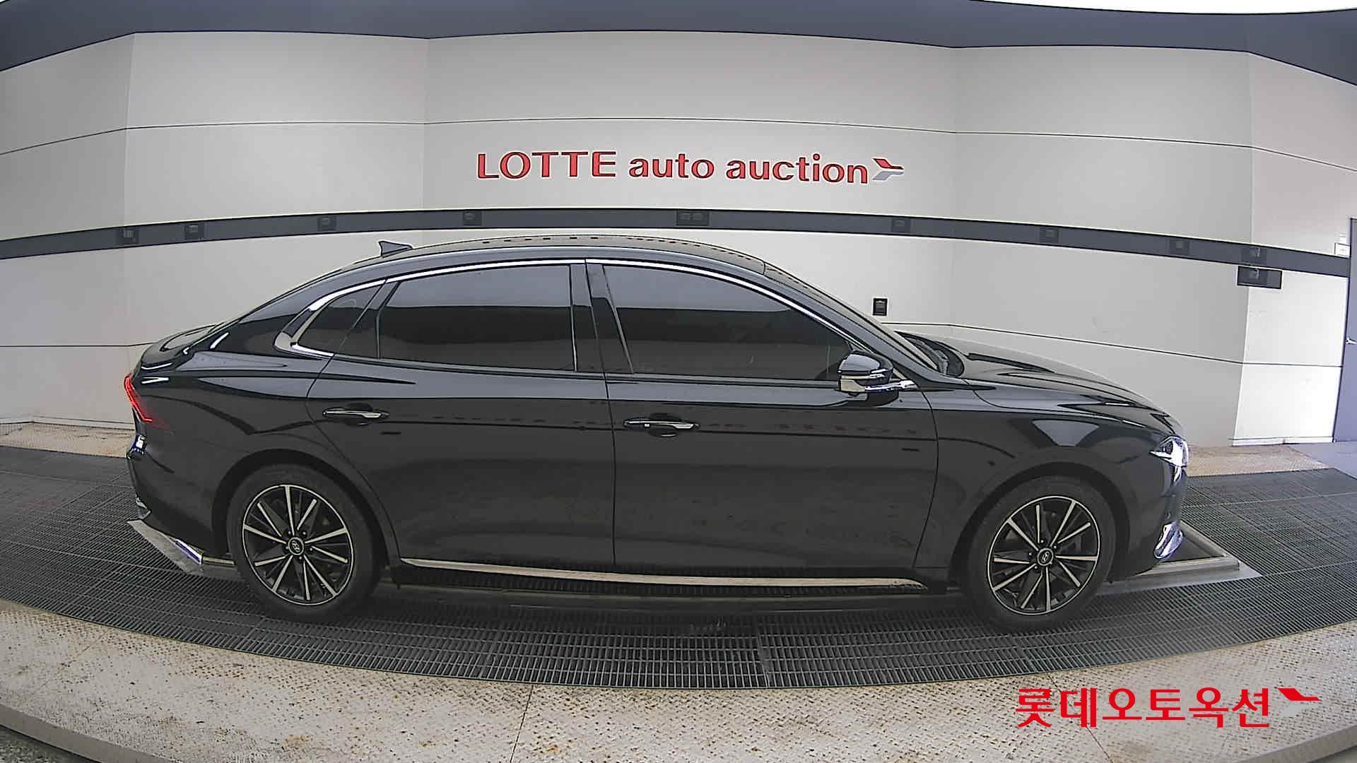 2022 - hyundai grandeur