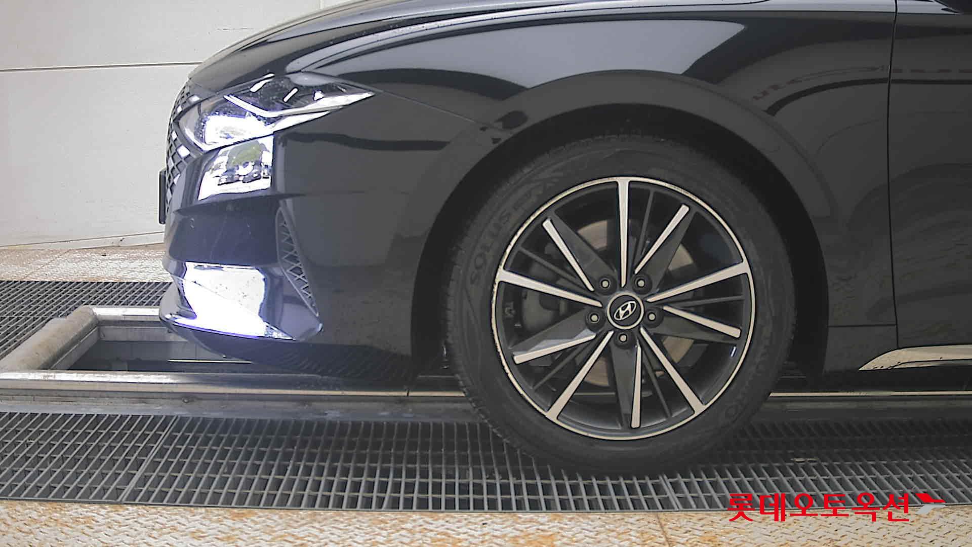 2022 - hyundai grandeur