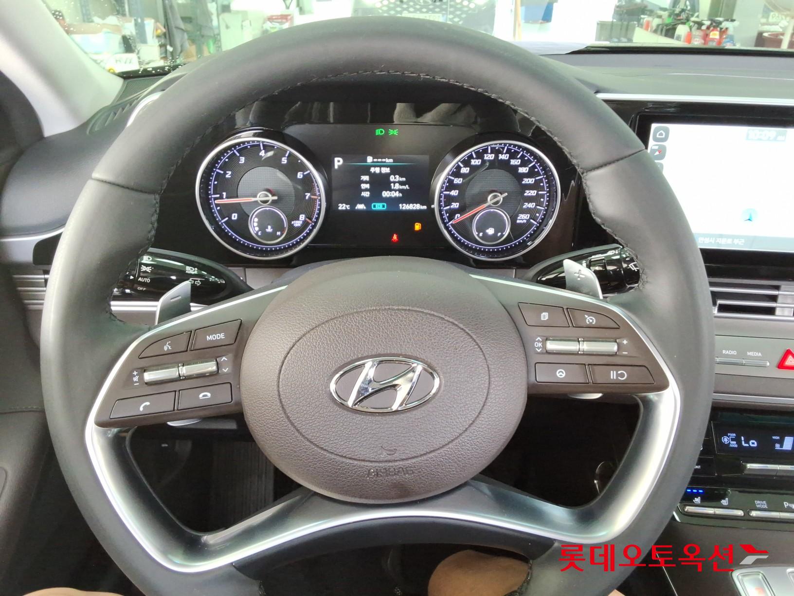 2022 - hyundai grandeur