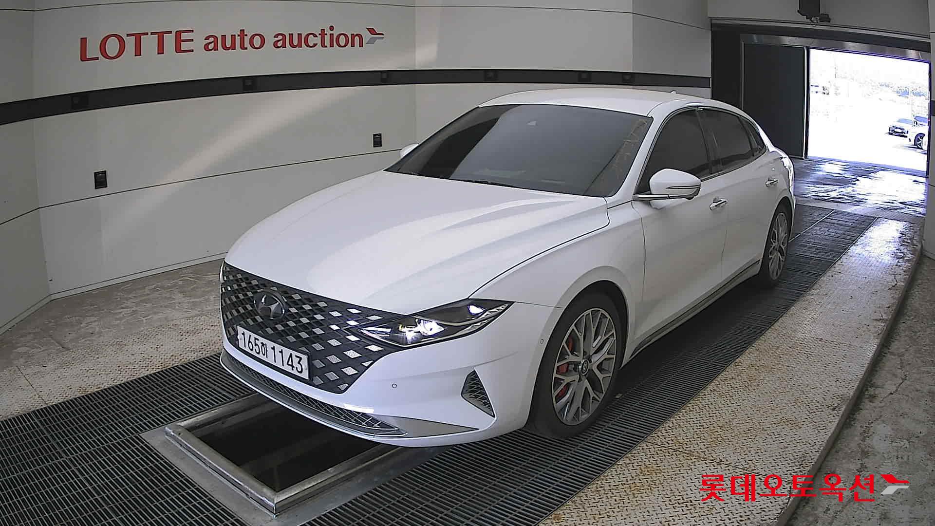 2022 - hyundai grandeur