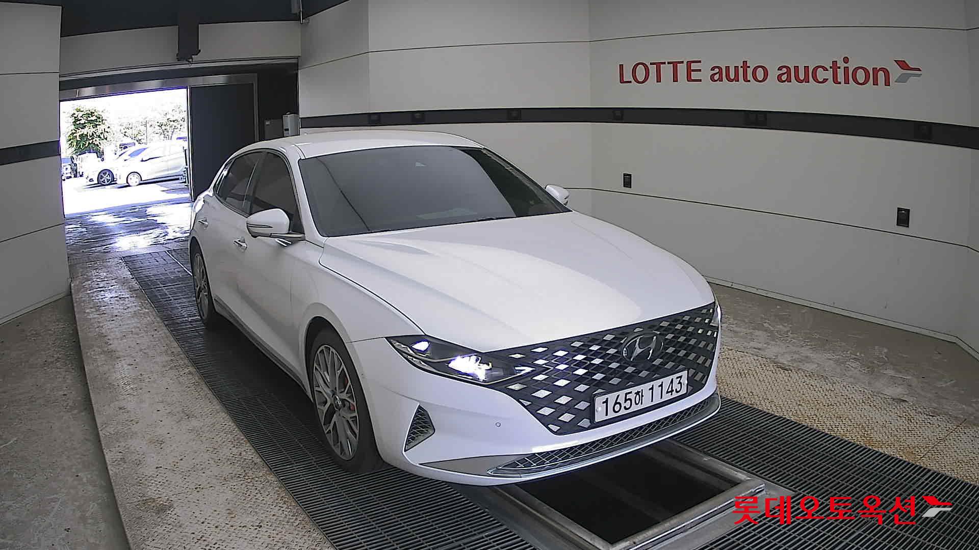 2022 - hyundai grandeur