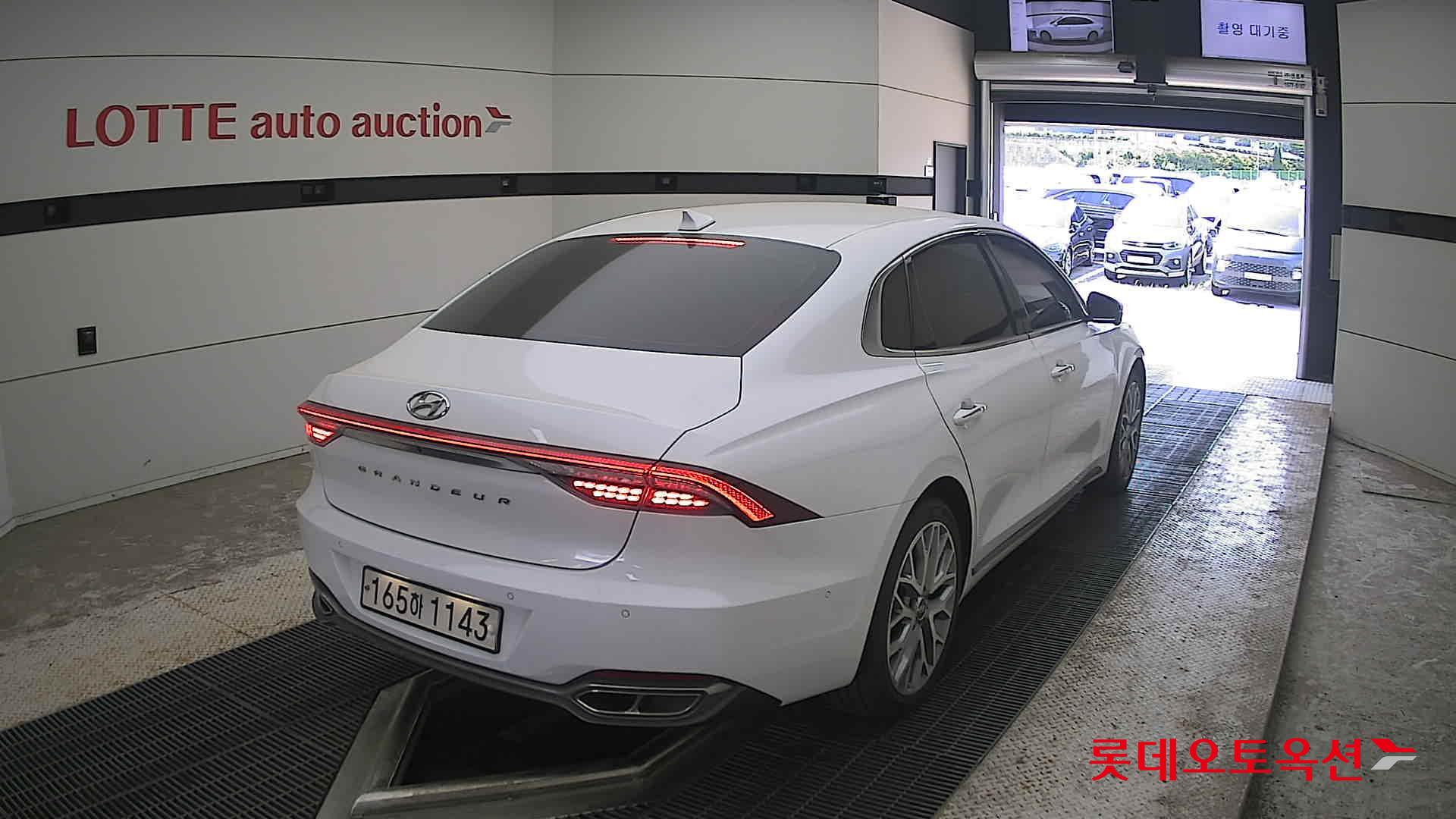 2022 - hyundai grandeur