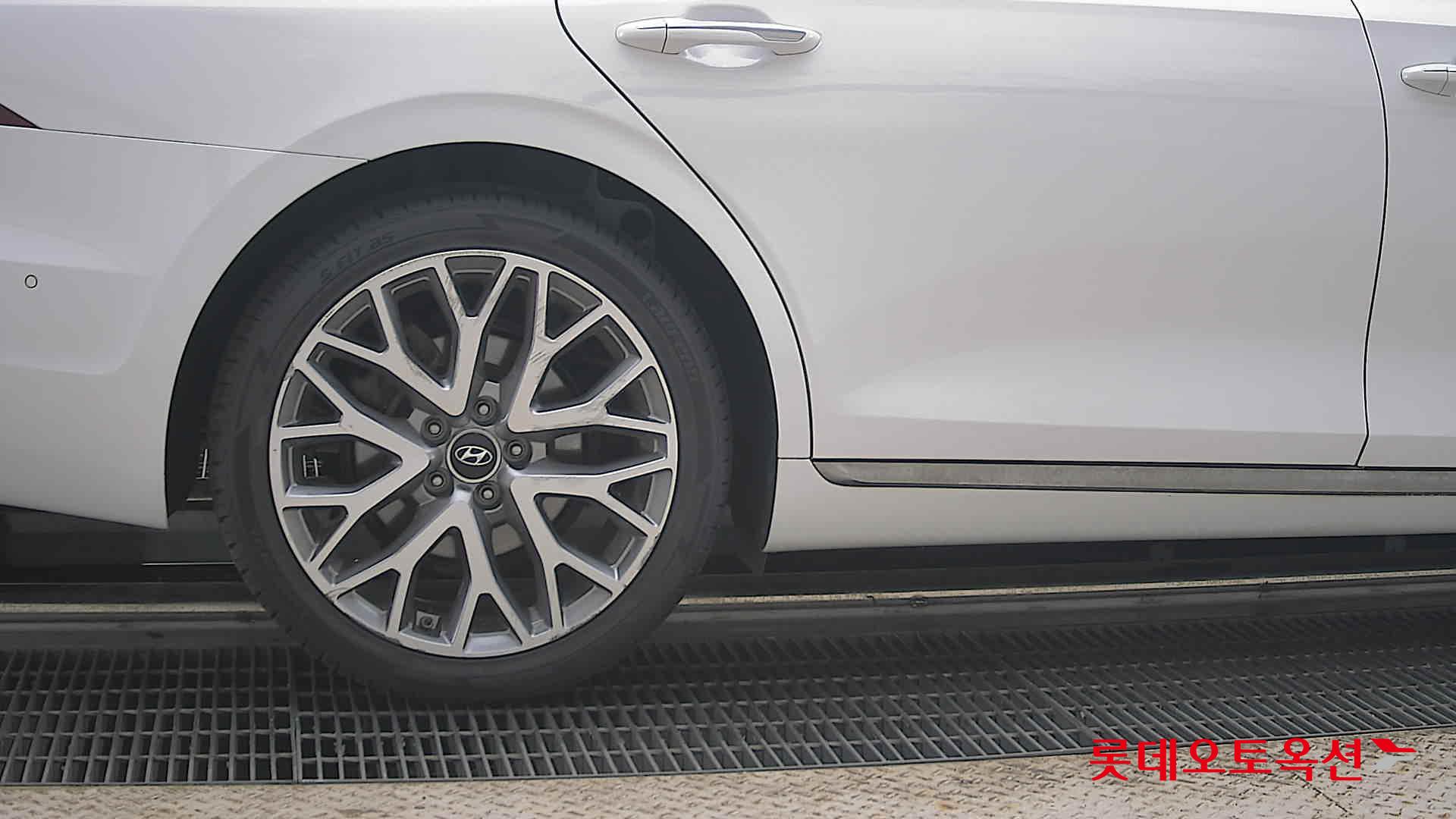 2022 - hyundai grandeur
