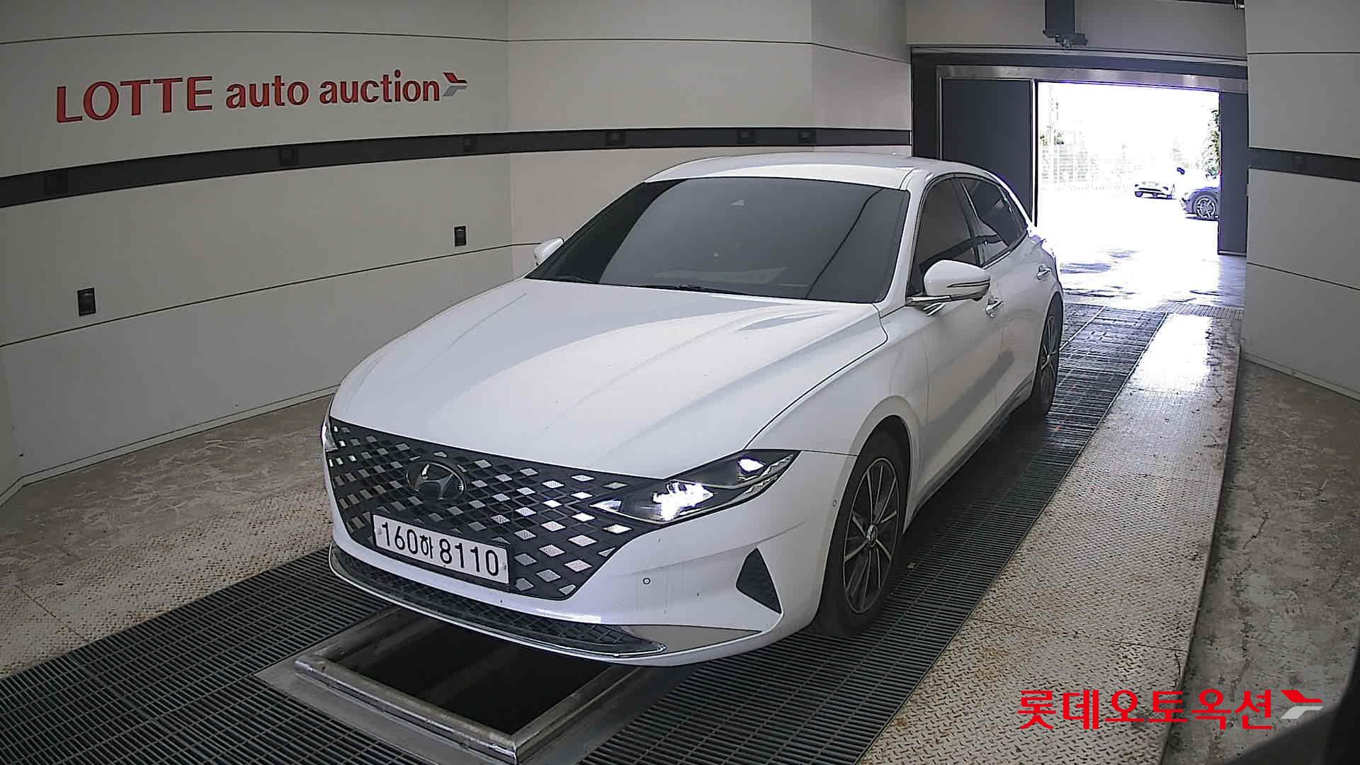 2022 - hyundai grandeur