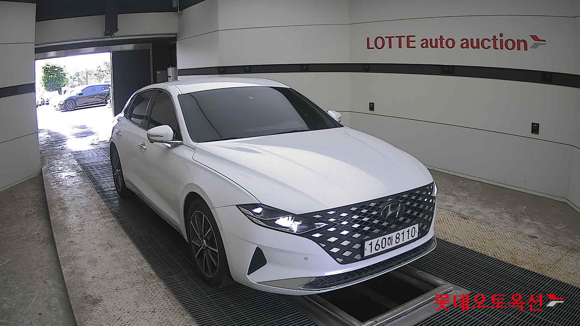 2022 - hyundai grandeur