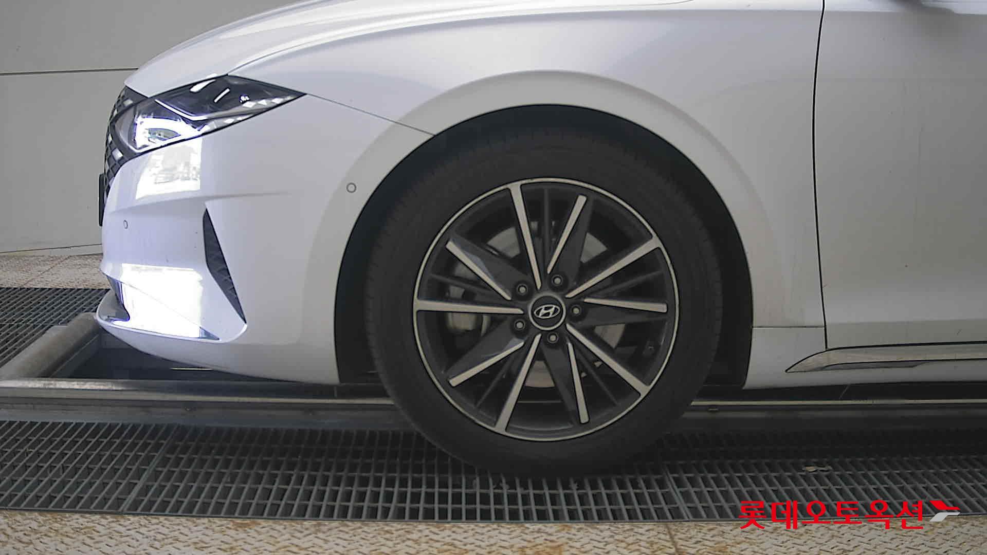 2022 - hyundai grandeur