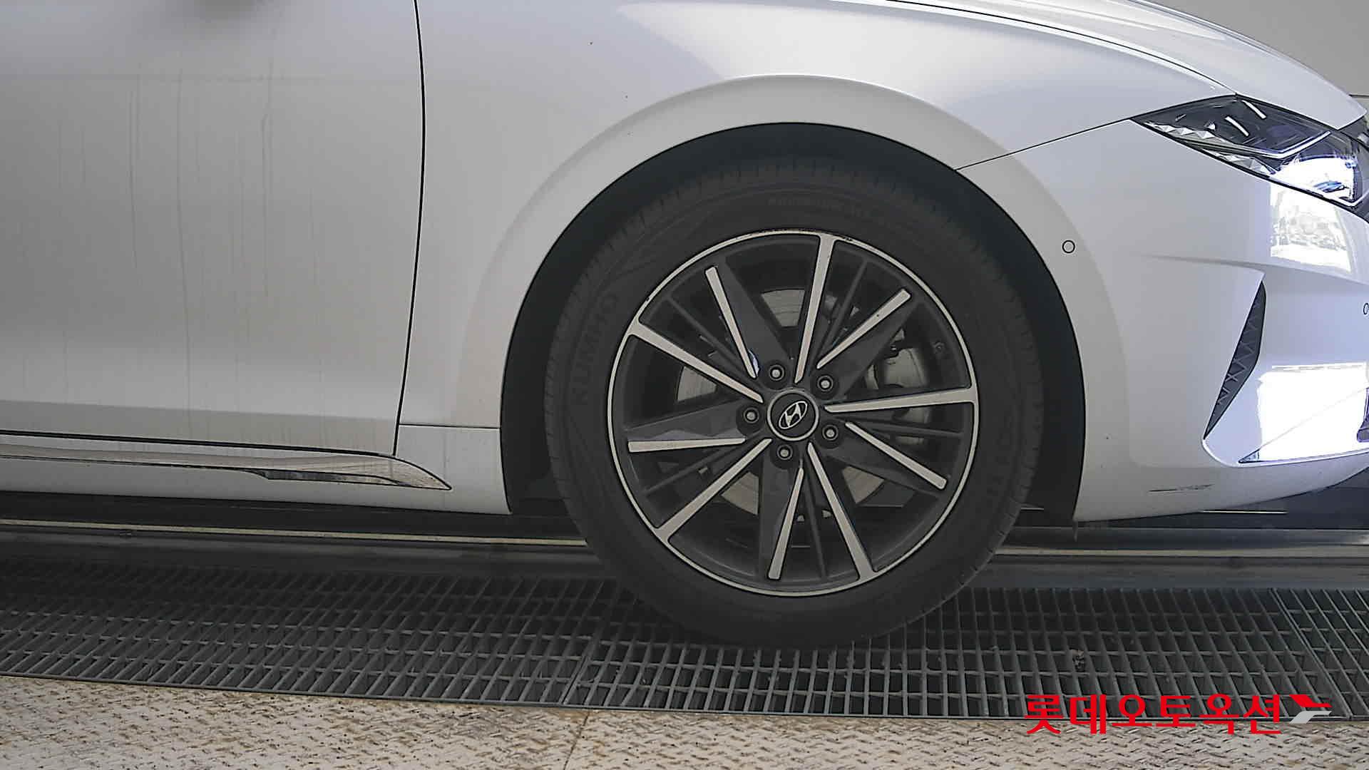 2022 - hyundai grandeur