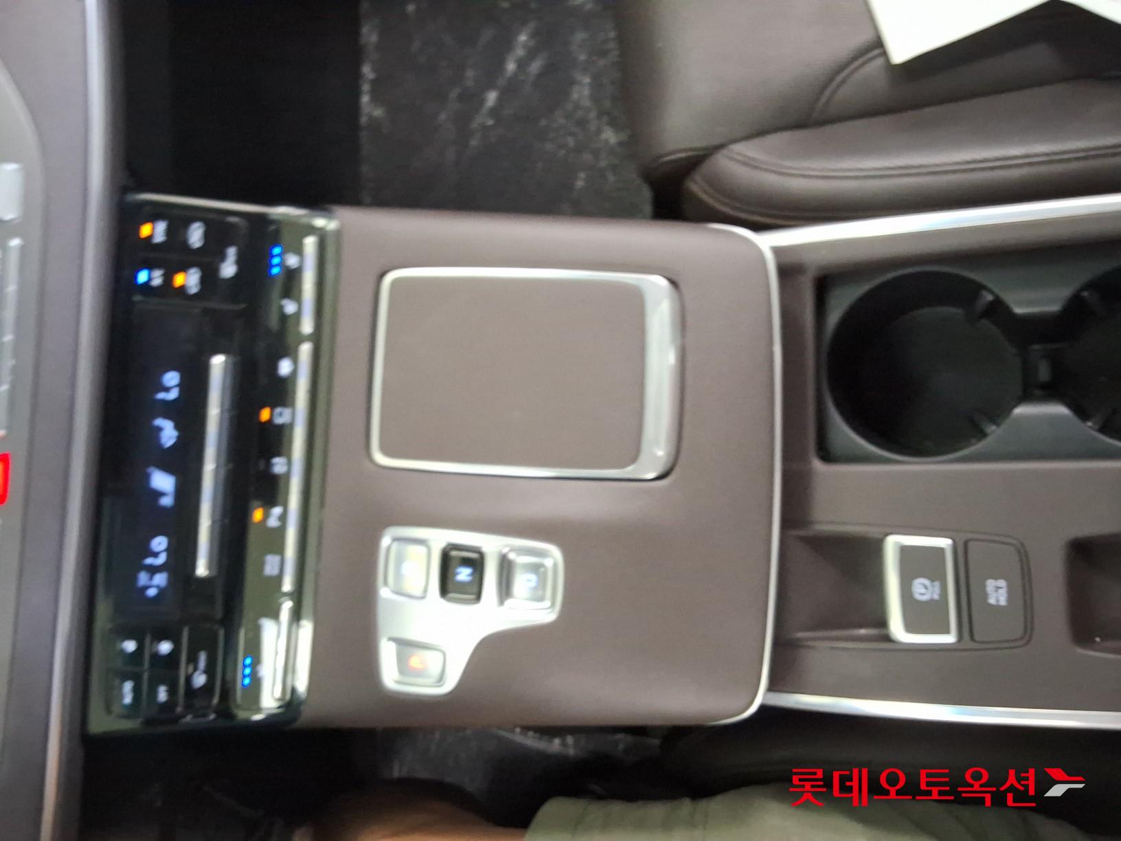 2022 - hyundai grandeur
