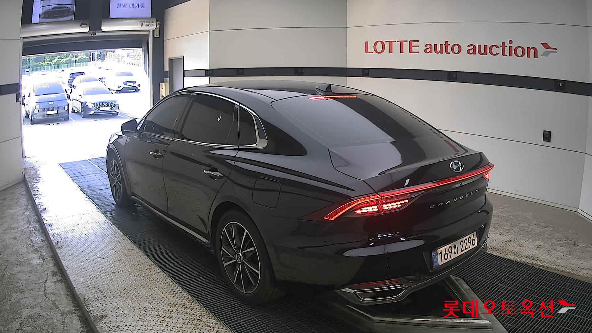 2022 - hyundai grandeur