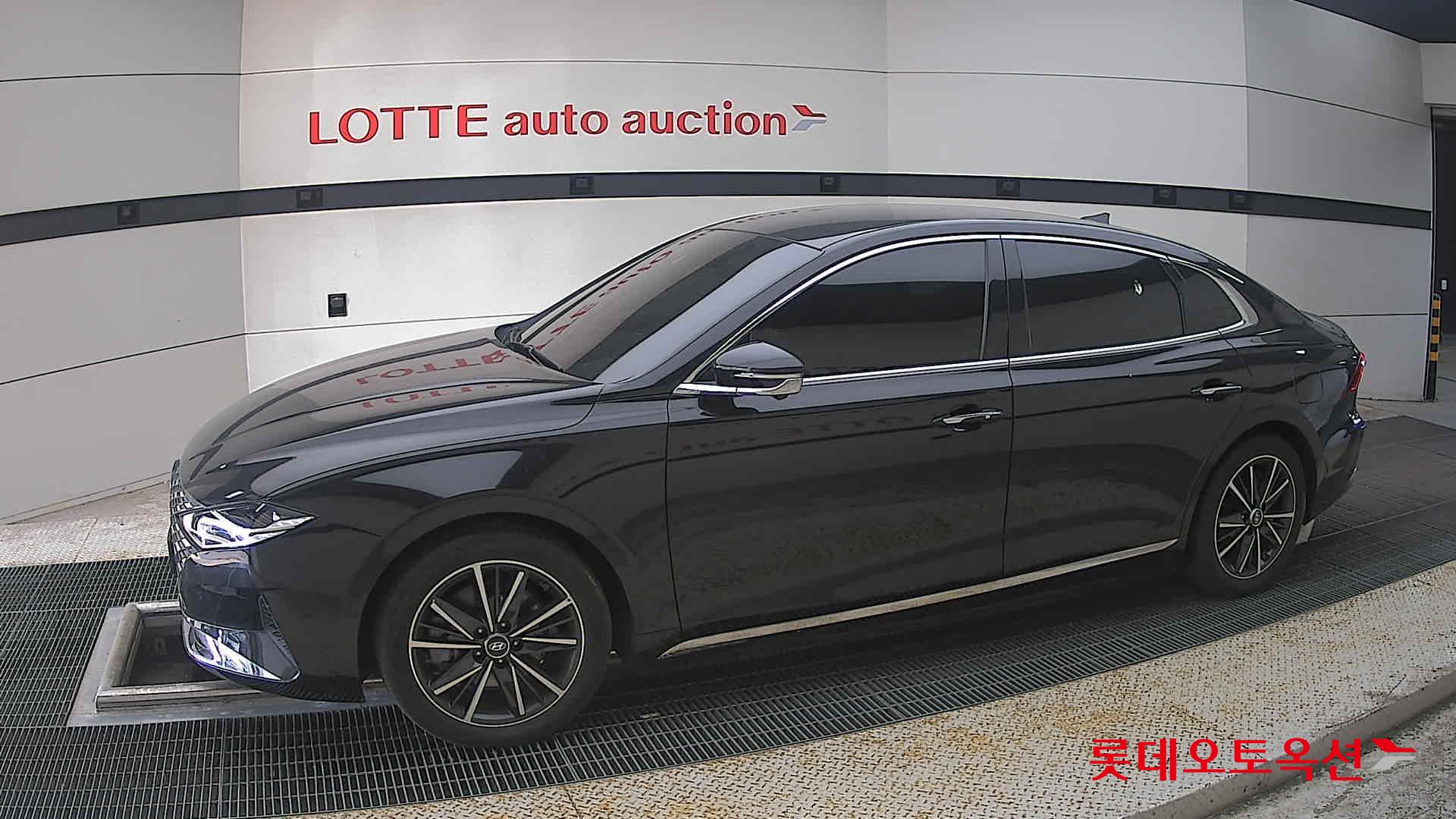 2022 - hyundai grandeur