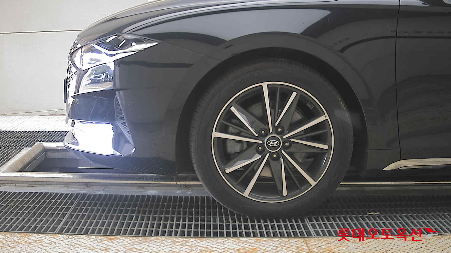 2022 - hyundai grandeur