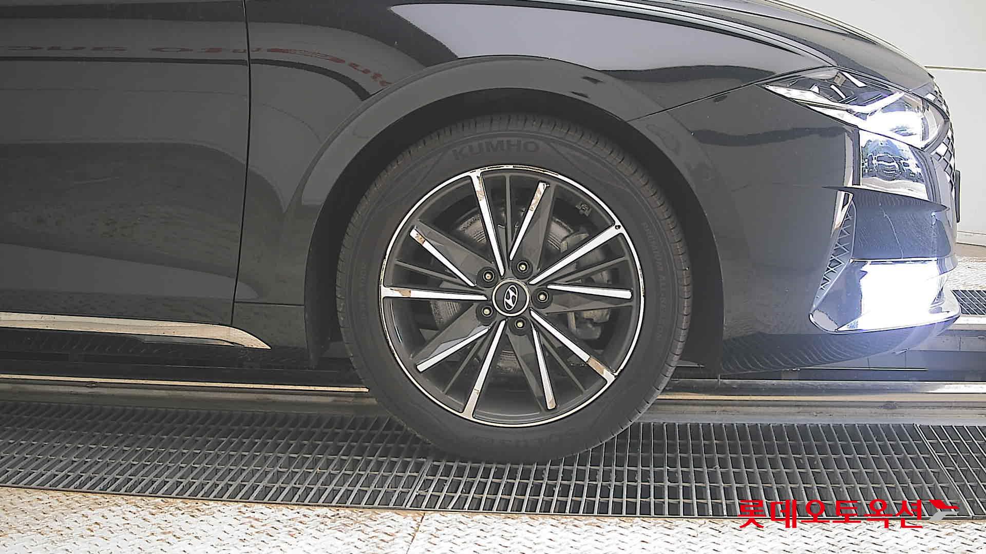 2022 - hyundai grandeur
