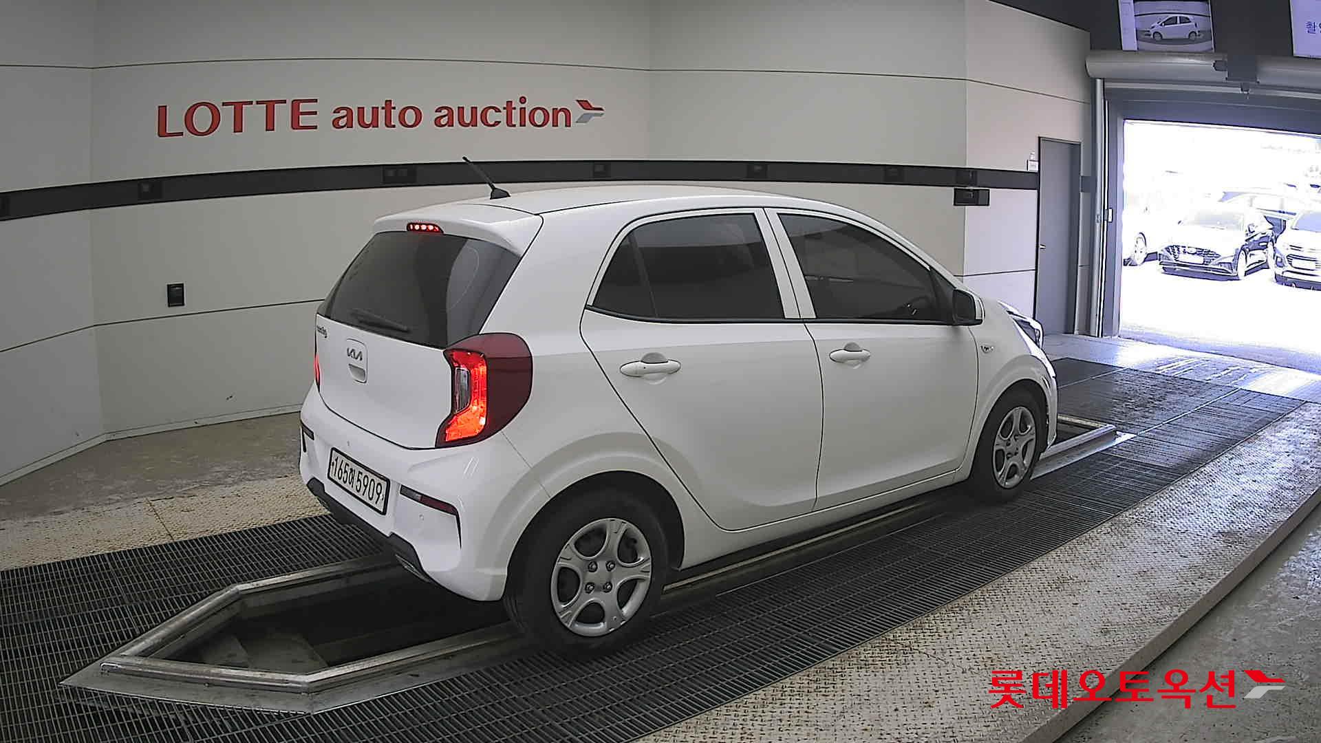 2022 - kia morning