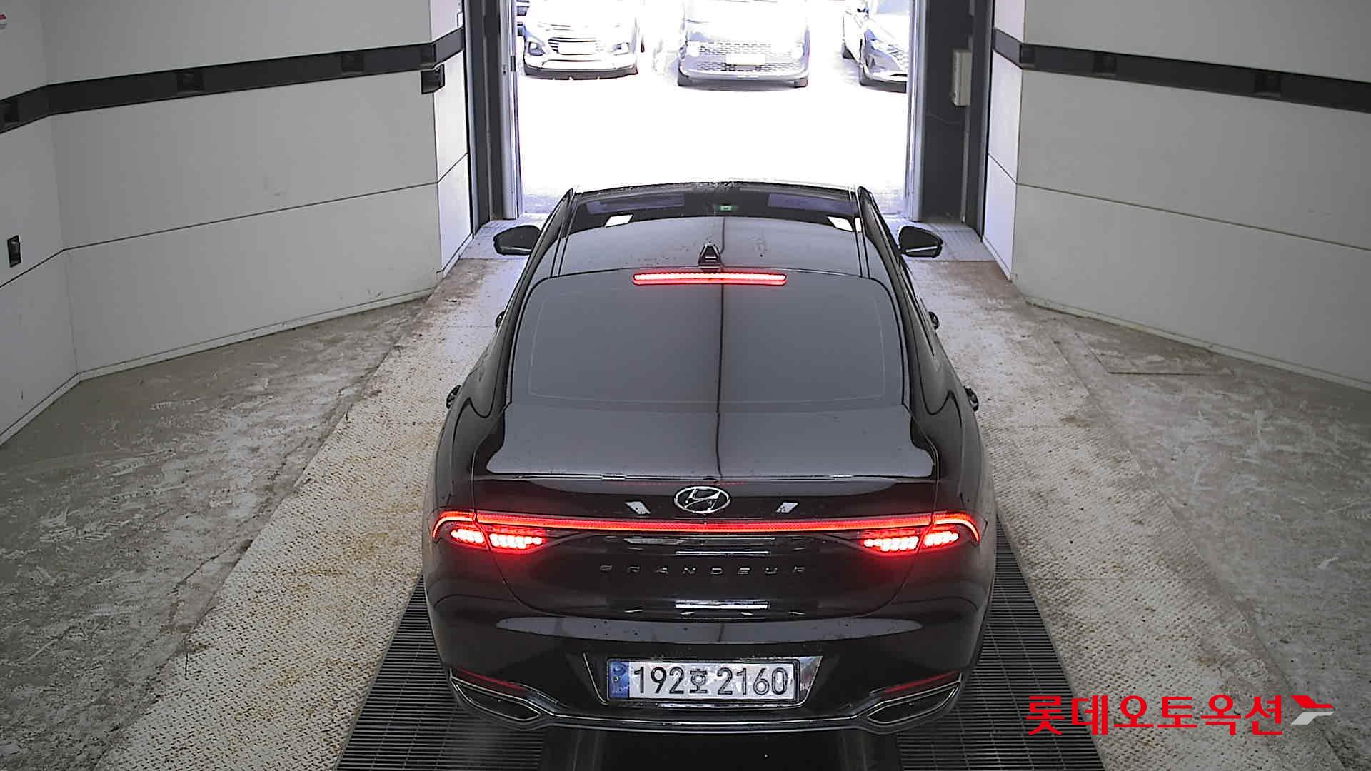 2022 - hyundai grandeur