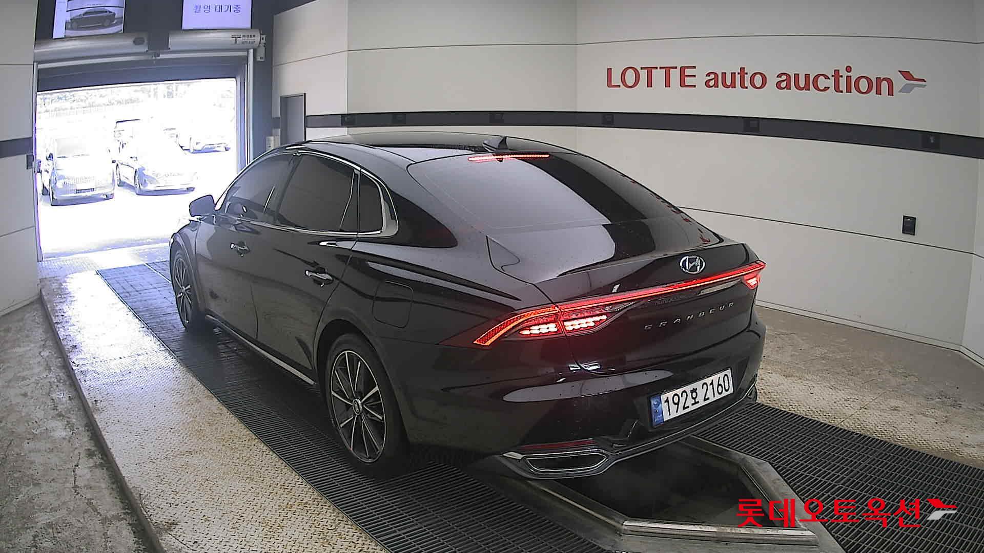 2022 - hyundai grandeur