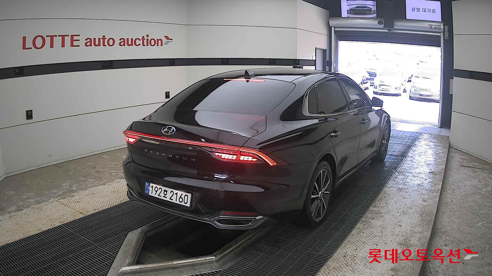 2022 - hyundai grandeur