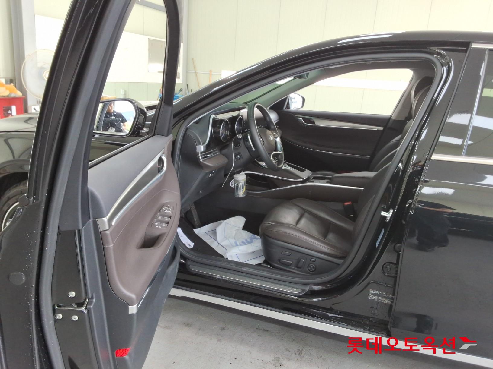 2022 - hyundai grandeur