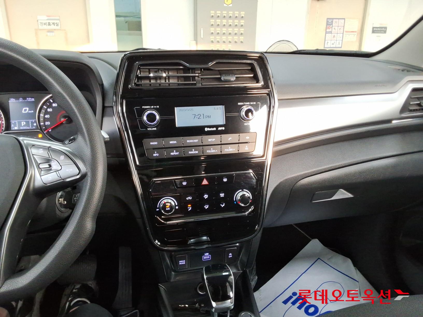 2021 - ssangyong tivoli