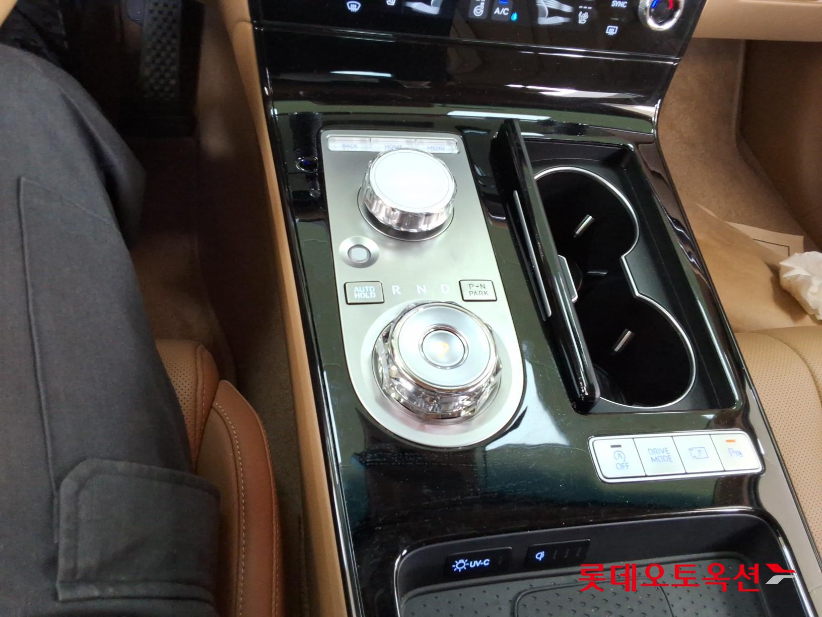 2025 - genesis g80