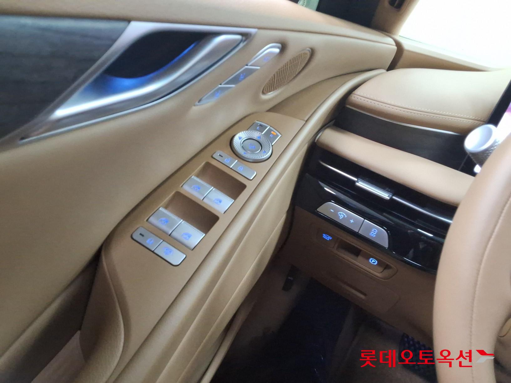2025 - genesis g80