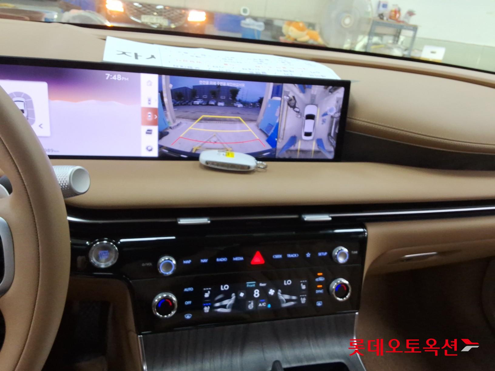 2025 - genesis g80