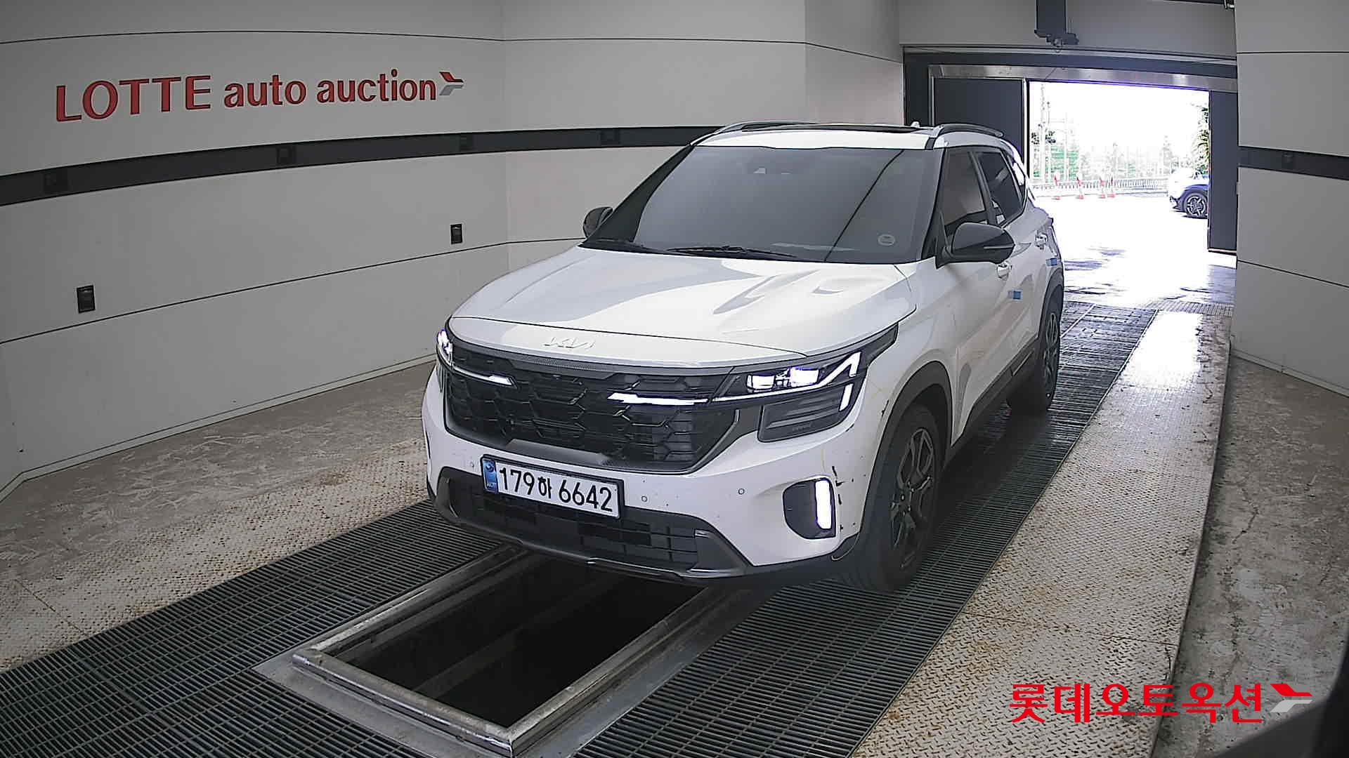 2025 - kia seltos
