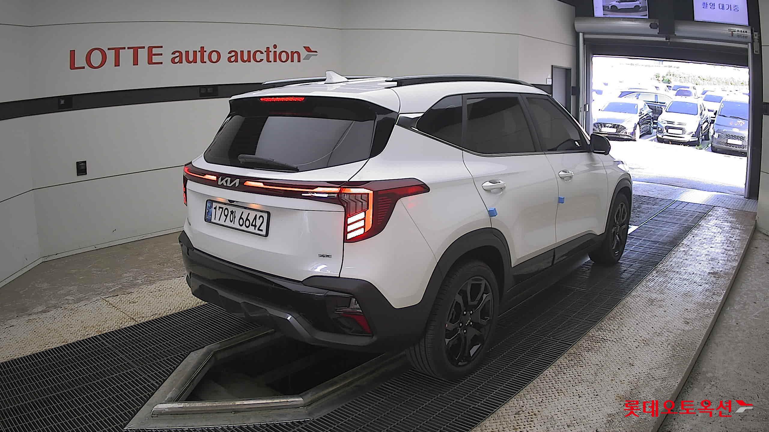 2025 - kia seltos