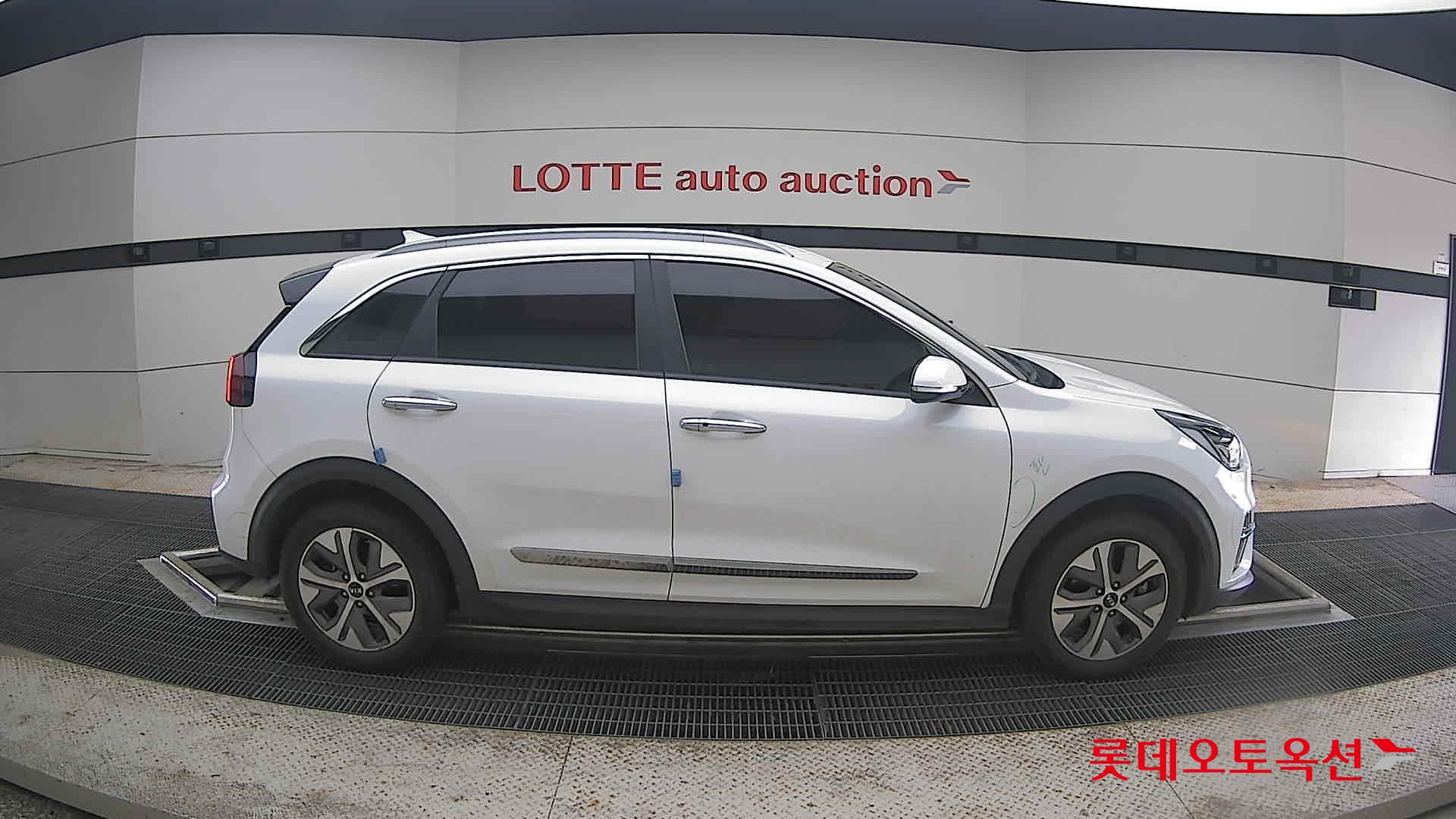 2021 - kia niro