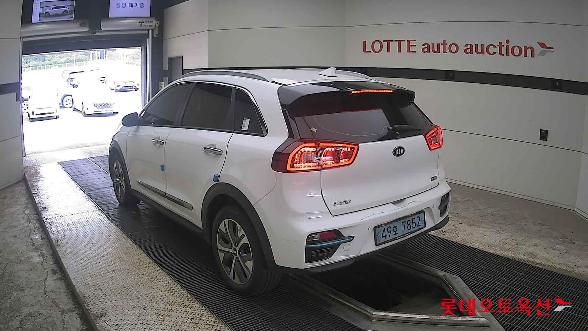 2021 - kia niro