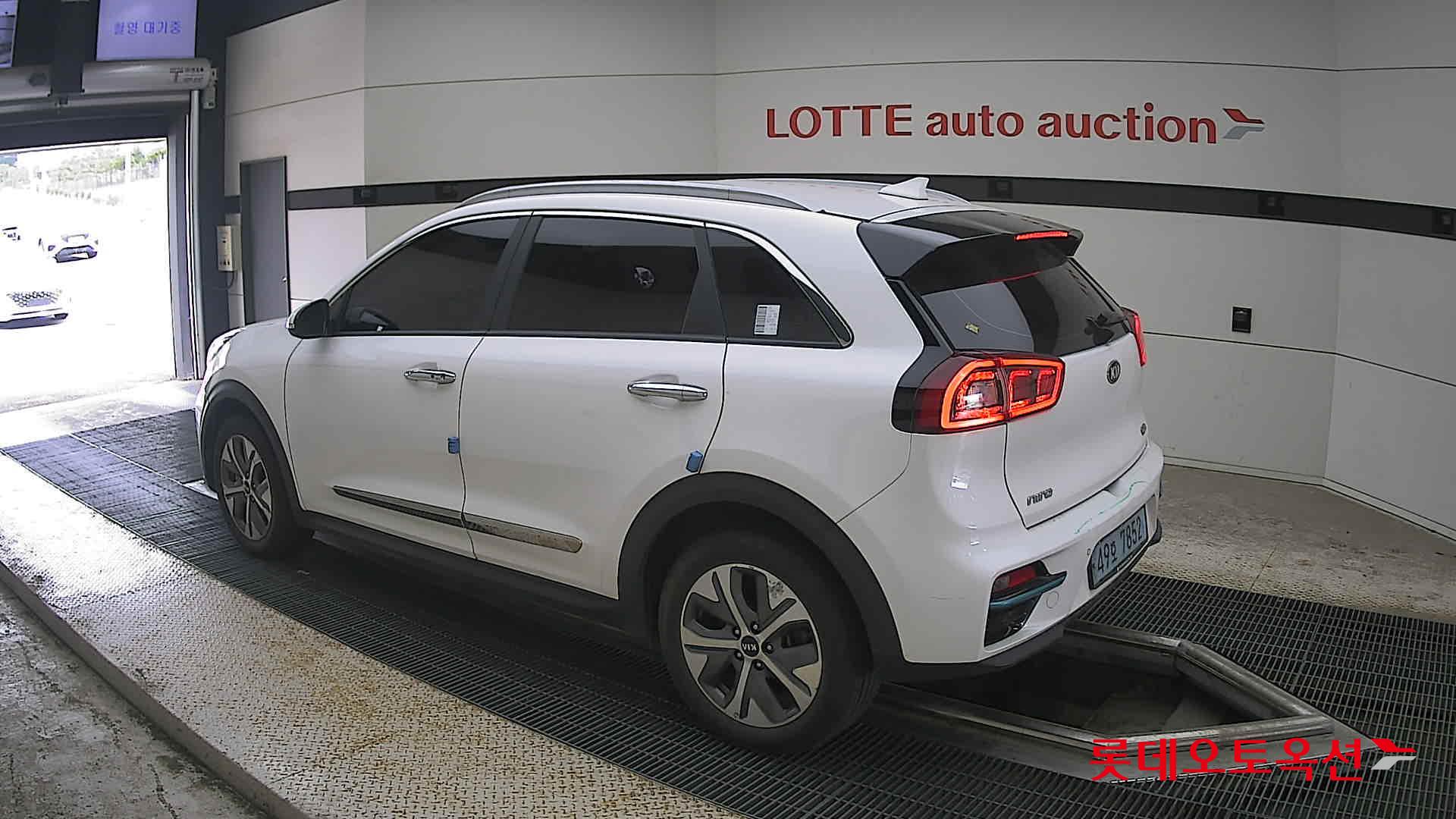 2021 - kia niro