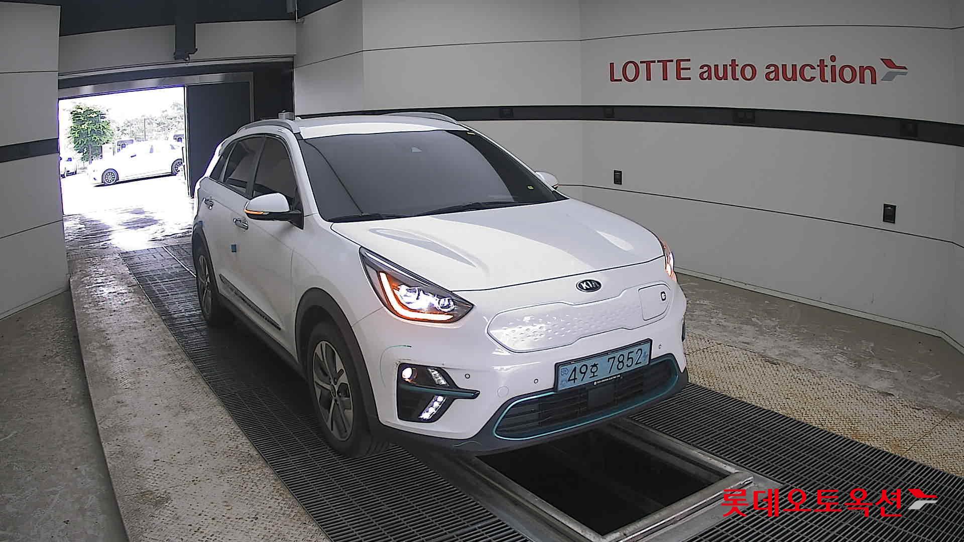 2021 - kia niro