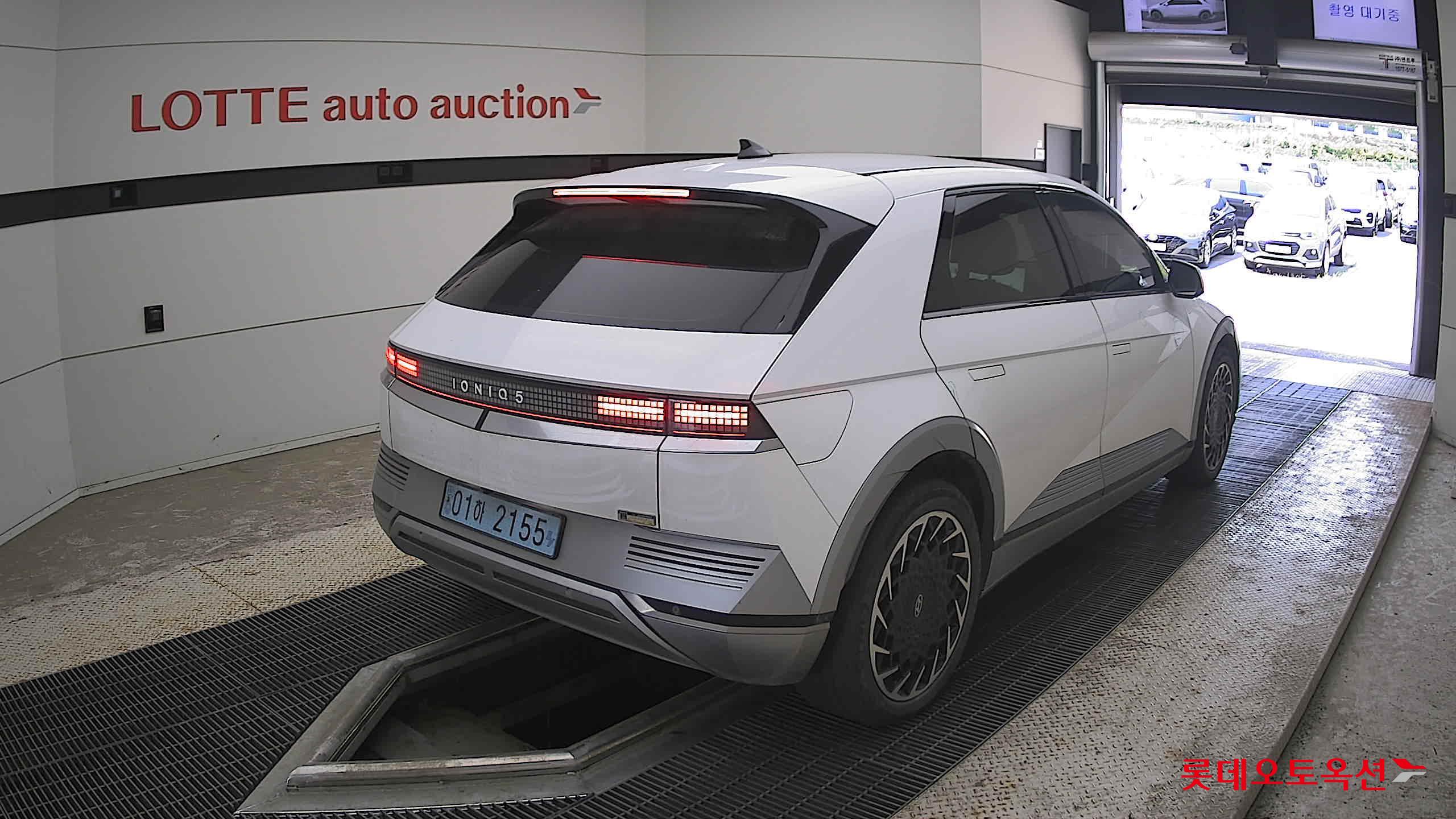 2022 - hyundai ioniq