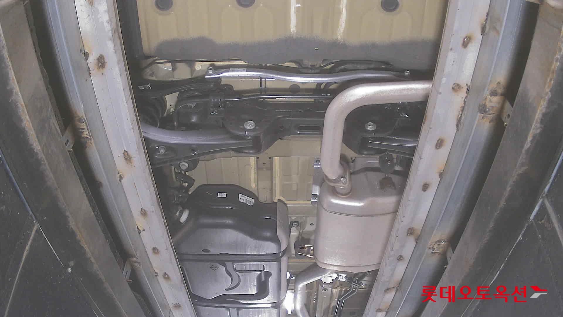 2023 - kia carnival