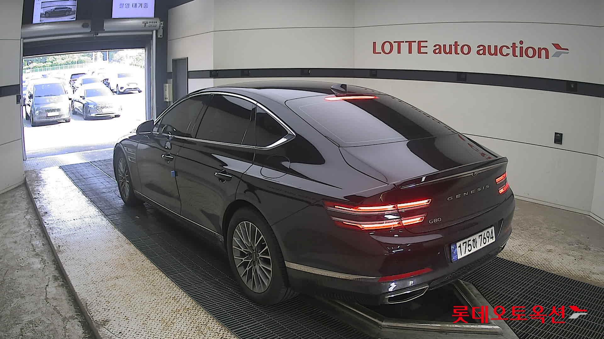 2024 - genesis g80
